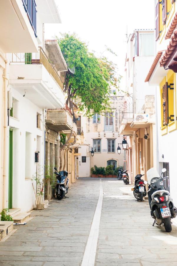 Mat Old Town Apartments A Resmo Dış mekan fotoğraf
